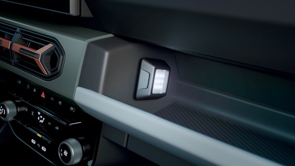 Dacia Spring - Lamp